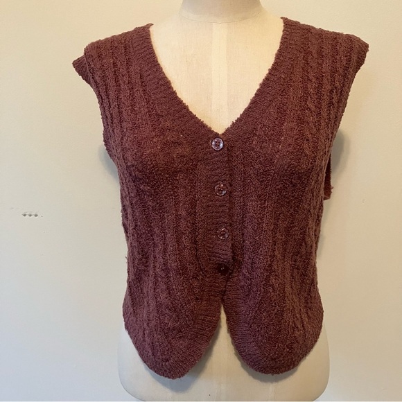 Casual Corner Sweaters - VTG Casual Corner Womens Cable Knit Vest Sz. M Lilac Purple Fairy Cottagecore